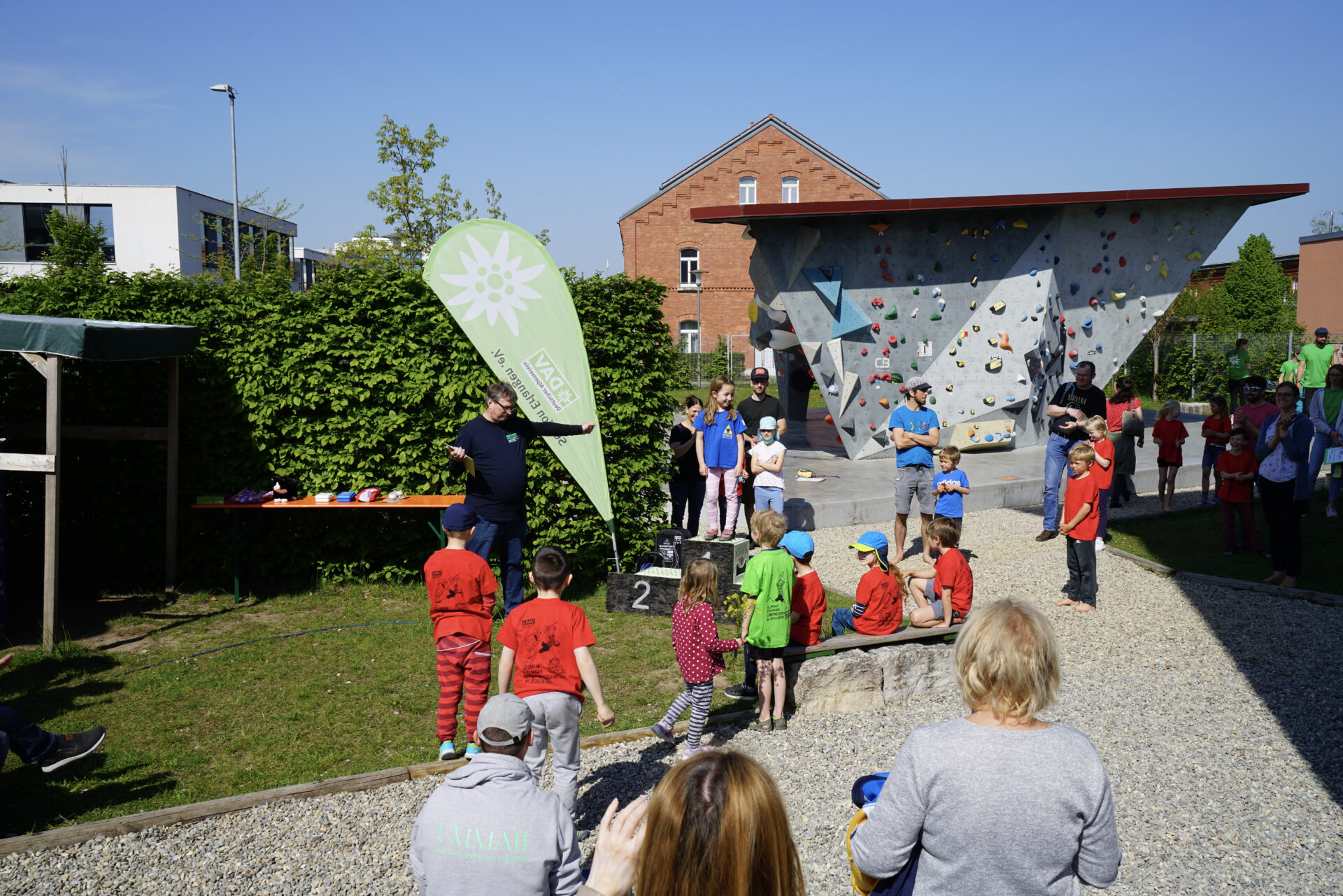 DAV Erlangen | Boulderzentrum | Stadtmeisterschaften 2022 | Foto: H. Bezold DAV Erlangen | Boulderzentrum | Stadtmeisterschaften 2022 | Foto: H. Bezold