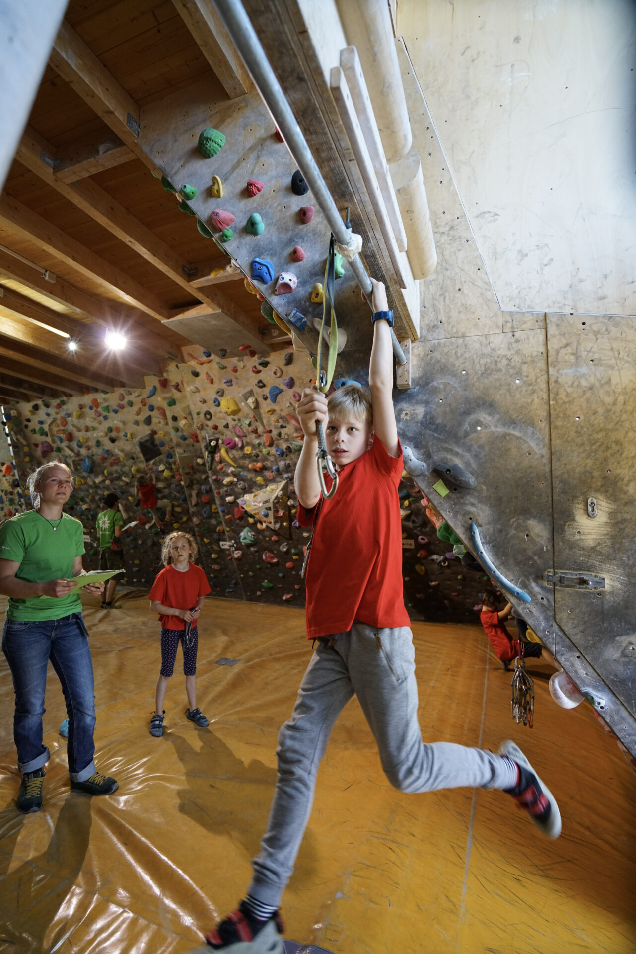 DAV Erlangen | Boulderzentrum | Stadtmeisterschaften 2022 | Foto: H. Bezold DAV Erlangen | Boulderzentrum | Stadtmeisterschaften 2022 | Foto: H. Bezold