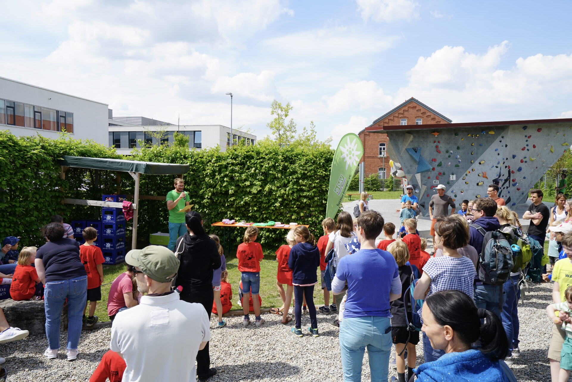 DAV Erlangen | Boulderzentrum | Stadtmeisterschaften 2022 | Foto: H. Bezold DAV Erlangen | Boulderzentrum | Stadtmeisterschaften 2022 | Foto: H. Bezold