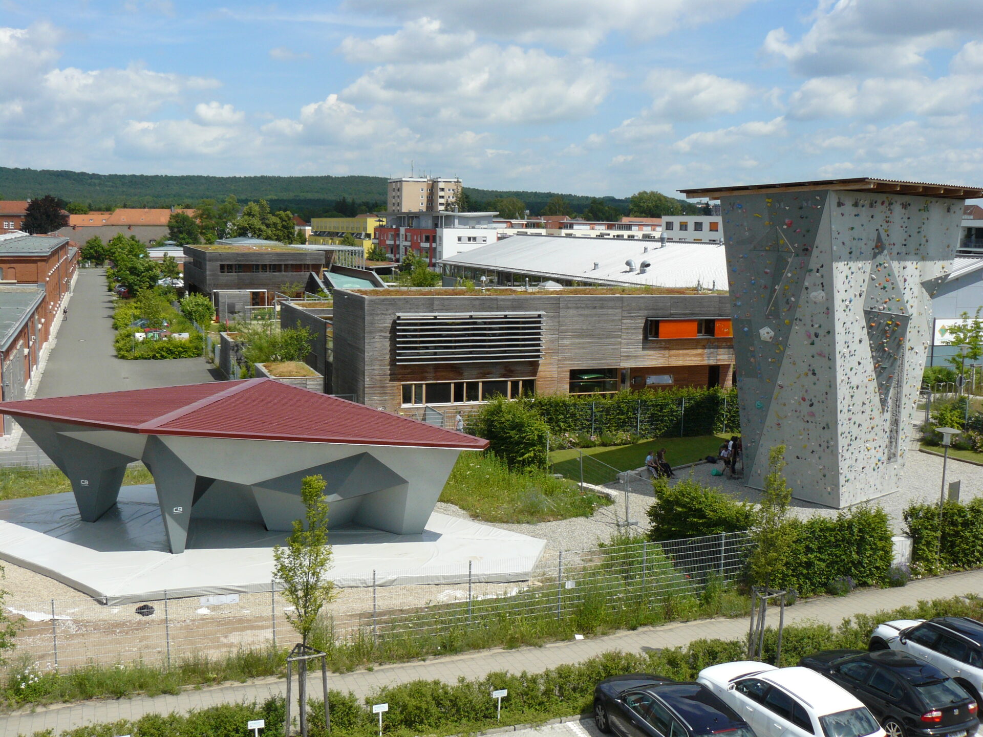 DAV Erlangen | DAV Boulderzentrum | Bau Außenboulderanlage 2013 | Foto: D. Baehr DAV Erlangen | DAV Boulderzentrum | Bau Außenboulderanlage 2013 | Foto: D. Baehr