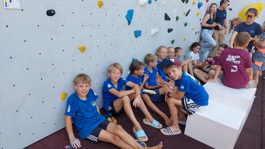 Eine coole Truppe: Ein Teil der Wettkampfgruppe des DAV Erlangen. Foto: S. Kampf